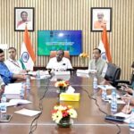 National News : प्रधानमंत्री मोदी के हरित गतिशीलता विजन के अंतर्गत भारत ने पहली बार ई-ट्रक प्रोत्साहन योजना का शुभारंभ किया